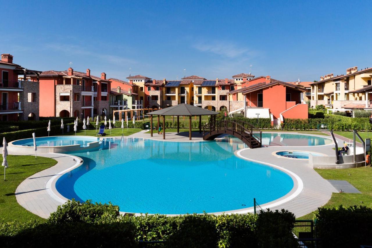 Appartamento Corina Sirmione Exteriör bild