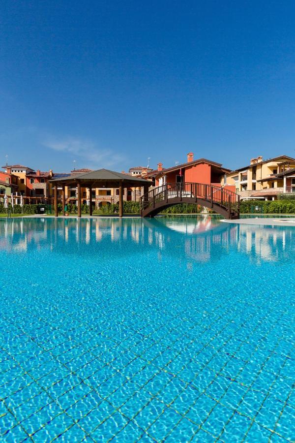 Appartamento Corina Sirmione Exteriör bild