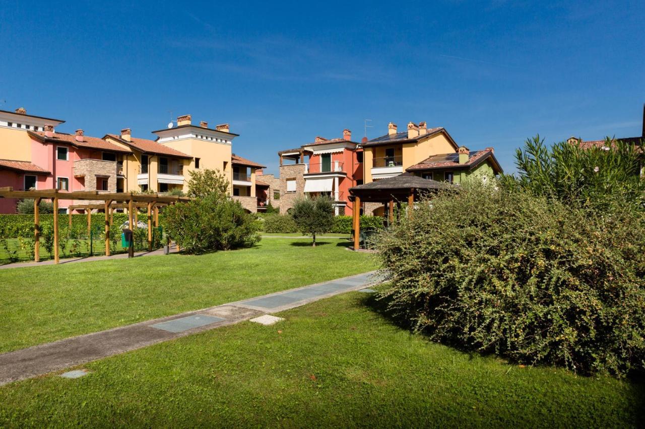 Appartamento Corina Sirmione Exteriör bild