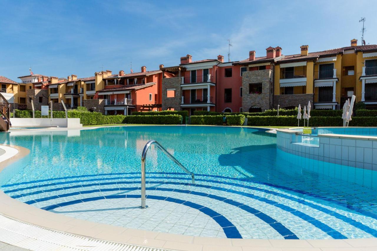 Appartamento Corina Sirmione Exteriör bild