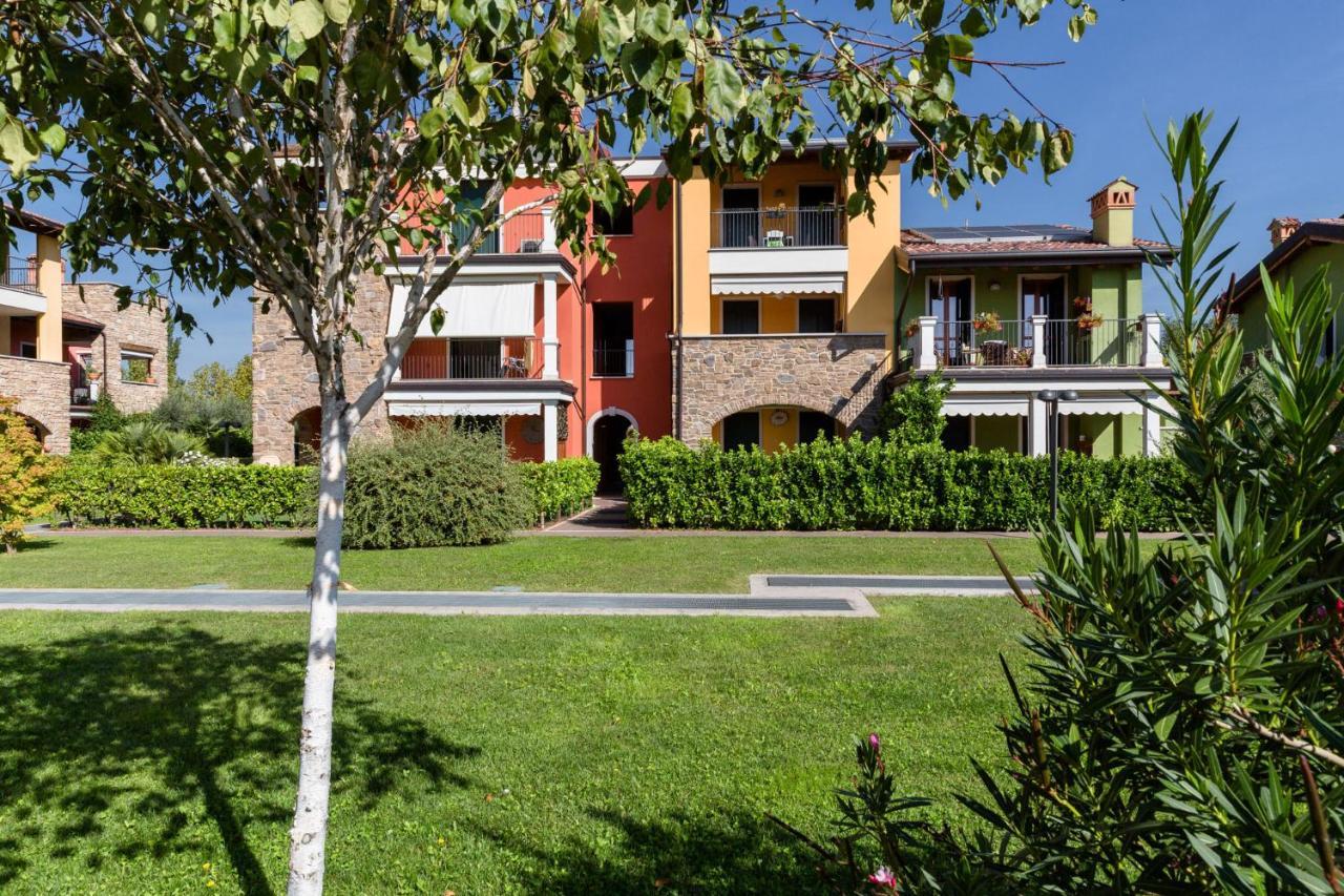 Appartamento Corina Sirmione Exteriör bild