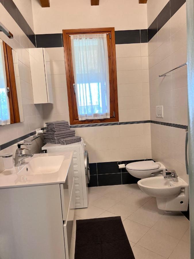 Appartamento Corina Sirmione Exteriör bild