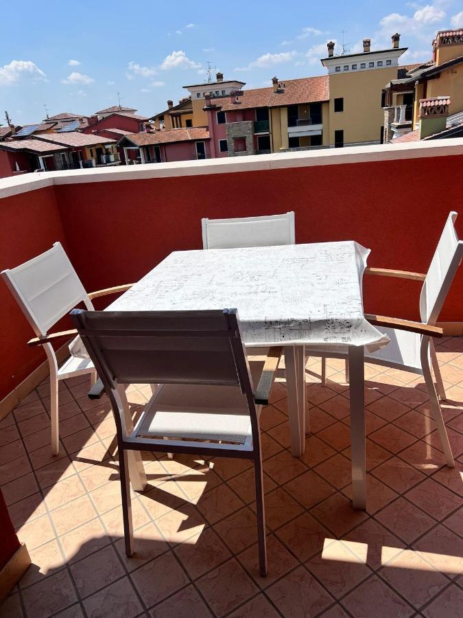 Appartamento Corina Sirmione Exteriör bild