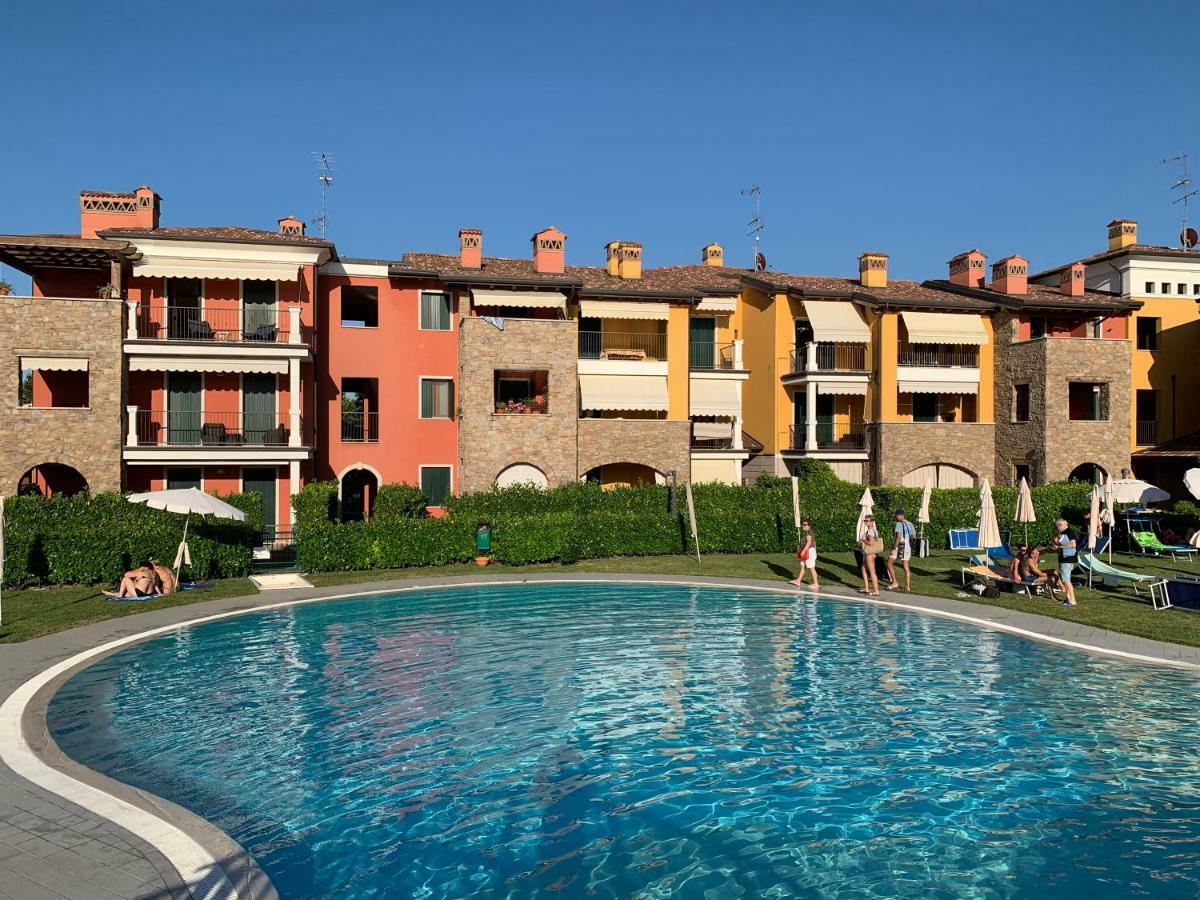 Appartamento Corina Sirmione Exteriör bild